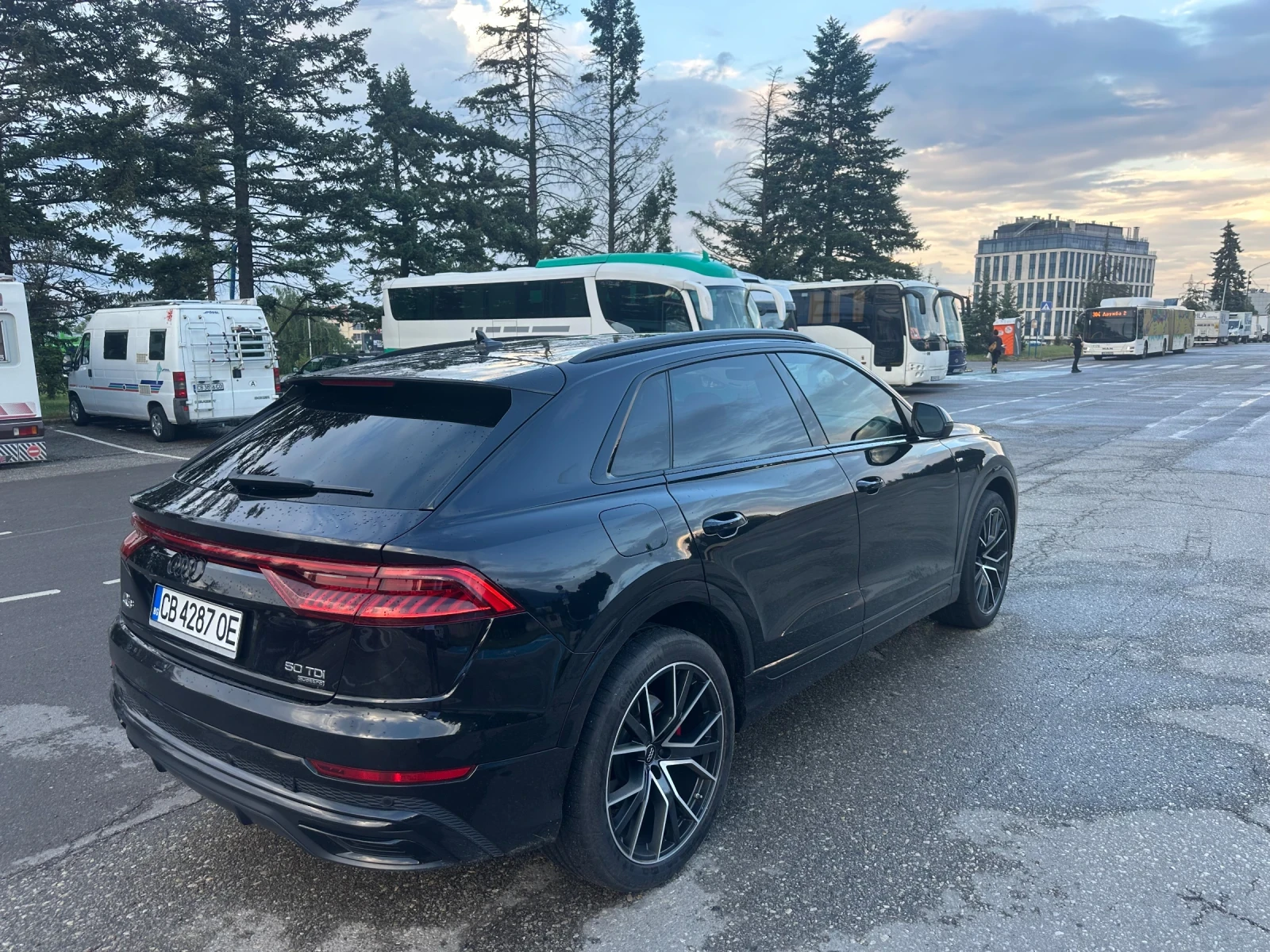 Audi Q8, снимка 6 - Автомобили и джипове - 55015865