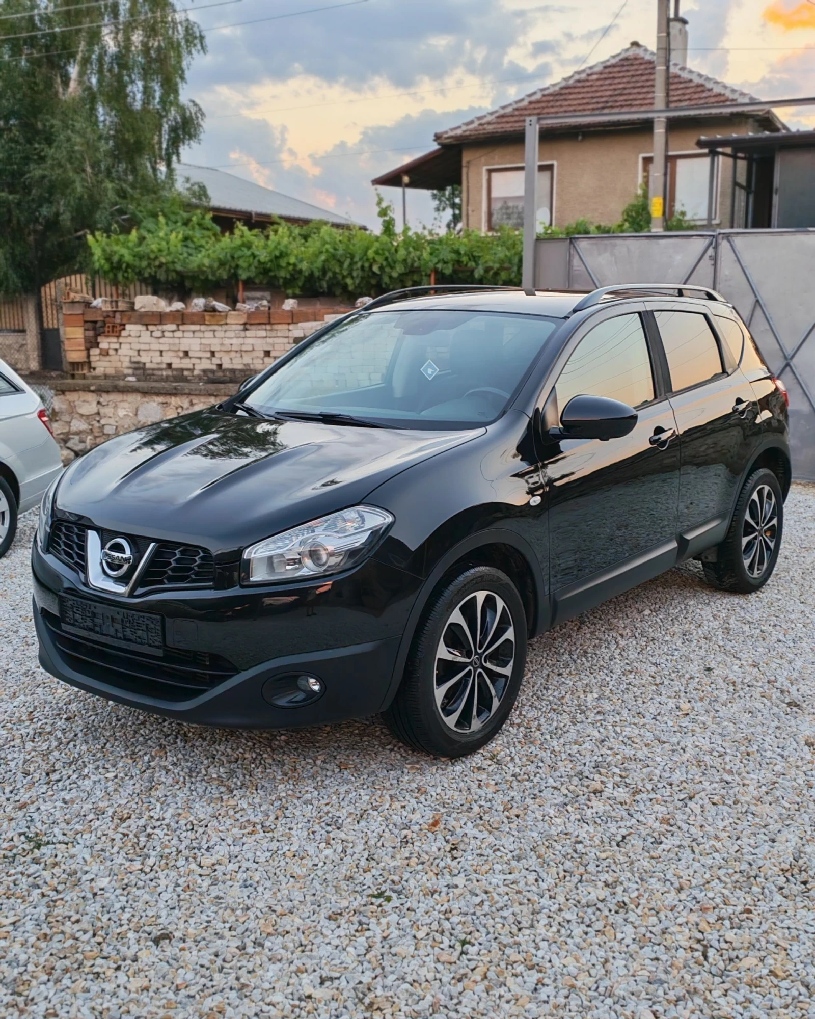 Nissan Qashqai 1.6DCI* 131hp* ��������* ������ 360* ���������*  | Mobile.bg � ����������� 1