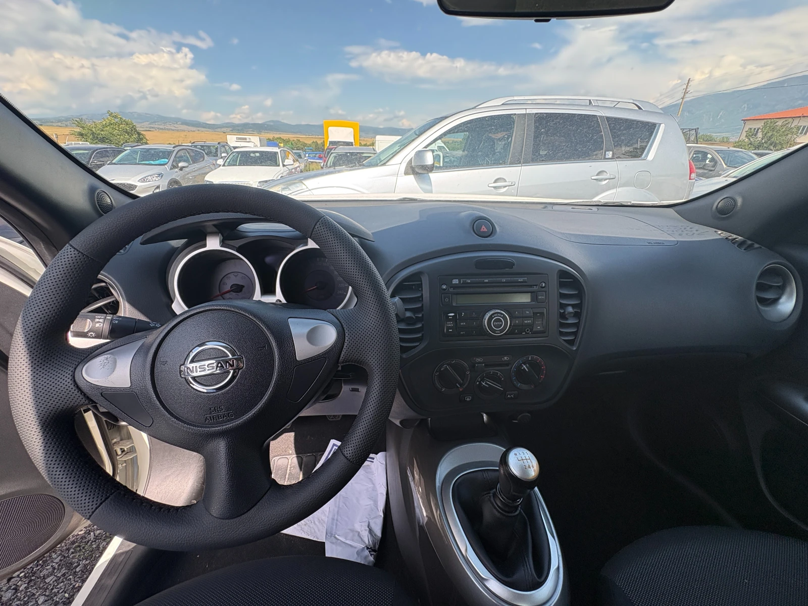Nissan Juke 1.5 dCi, снимка 9 - Автомобили и джипове - 55304043