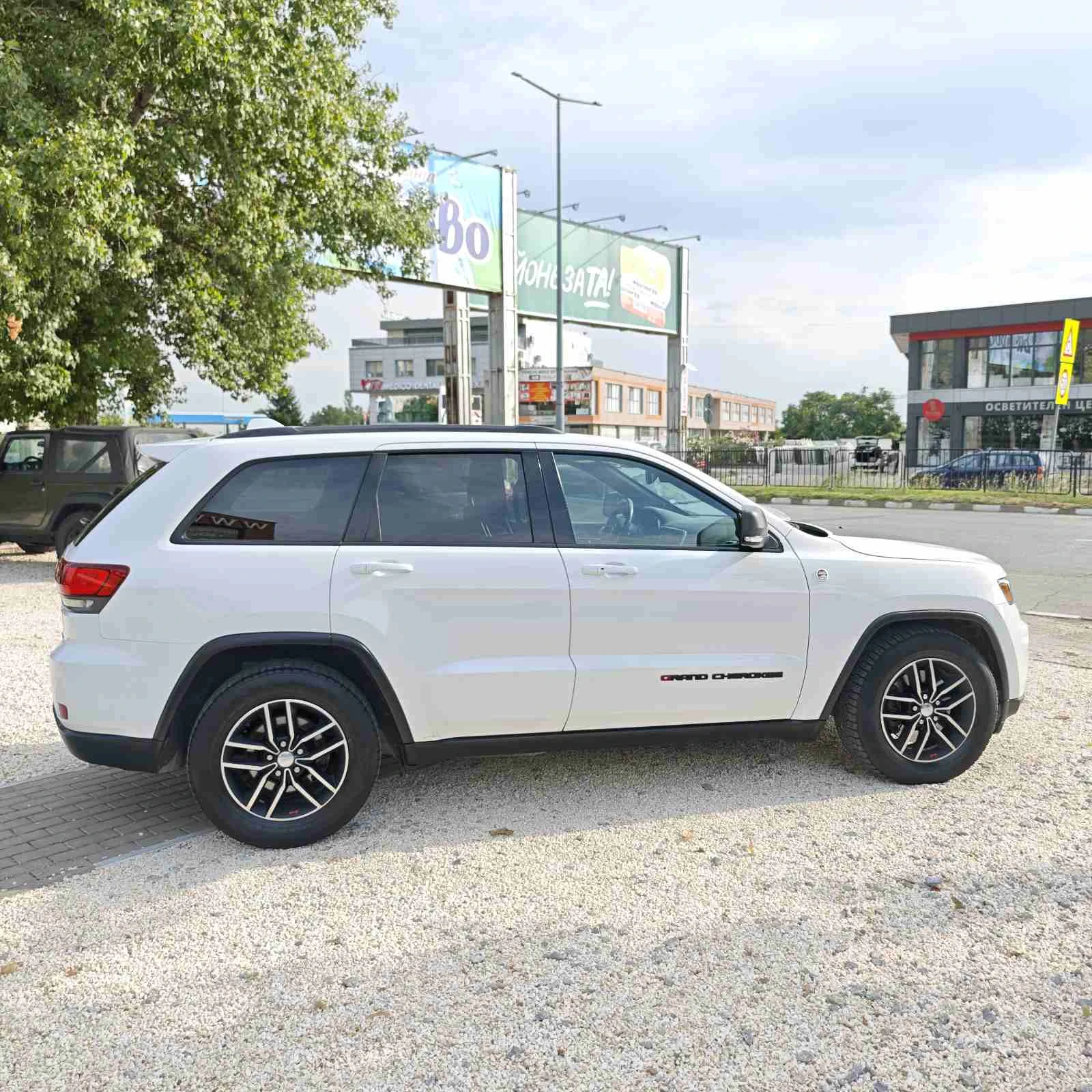 Jeep Grand cherokee Trailhawk, снимка 6 - Автомобили и джипове - 55508299