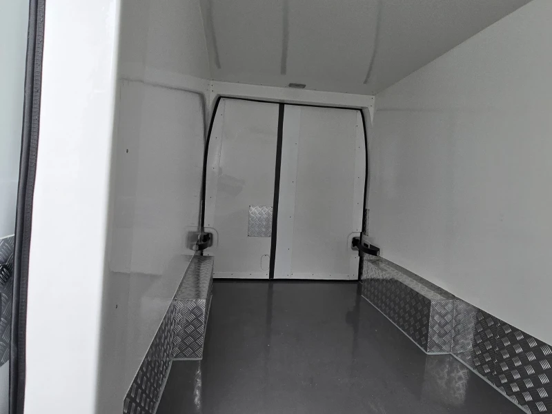 Renault Master НОВ L3H2 Red ХЛАДИЛЕН - 20 , снимка 11 - Бусове и автобуси - 47711301