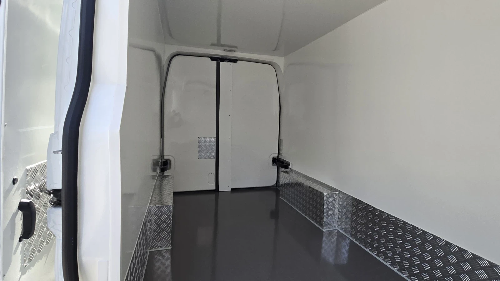 Renault Master НОВ L3H2 Red ХЛАДИЛЕН , снимка 10 - Бусове и автобуси - 47711301