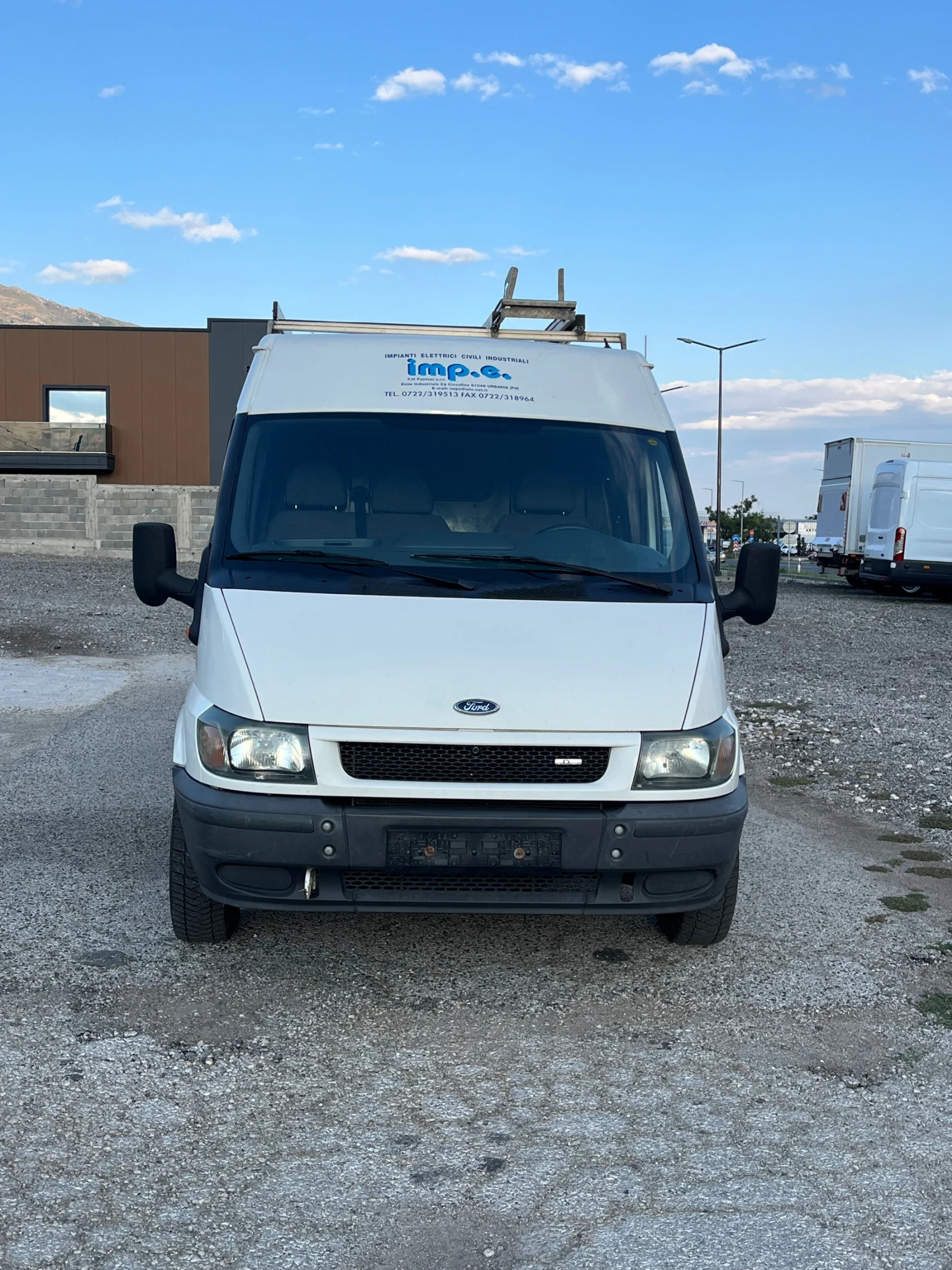 Ford Transit 125T350 - изображение 4