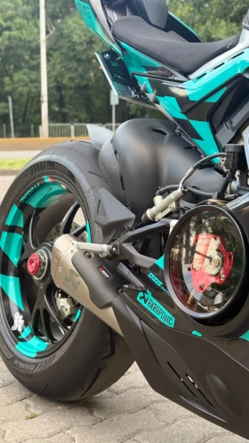 Ducati Panigale V4S, снимка 8