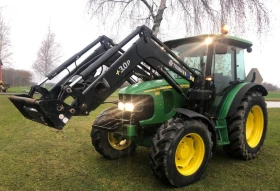 Трактор John Deere 5720, снимка 1