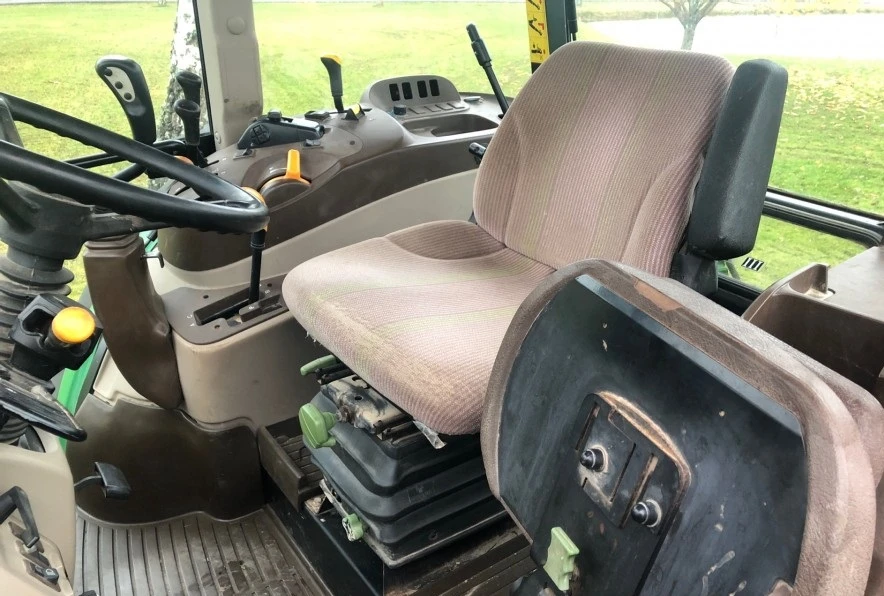 Трактор John Deere 5720, снимка 13 - Селскостопанска техника - 55932413