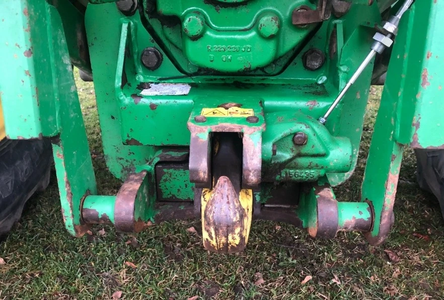 Трактор John Deere 5720, снимка 12 - Селскостопанска техника - 55932413