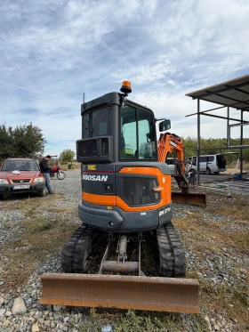 Багер DOOSAN, снимка 2
