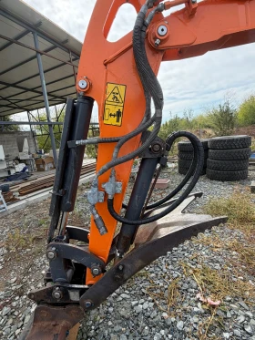 Багер DOOSAN, снимка 4