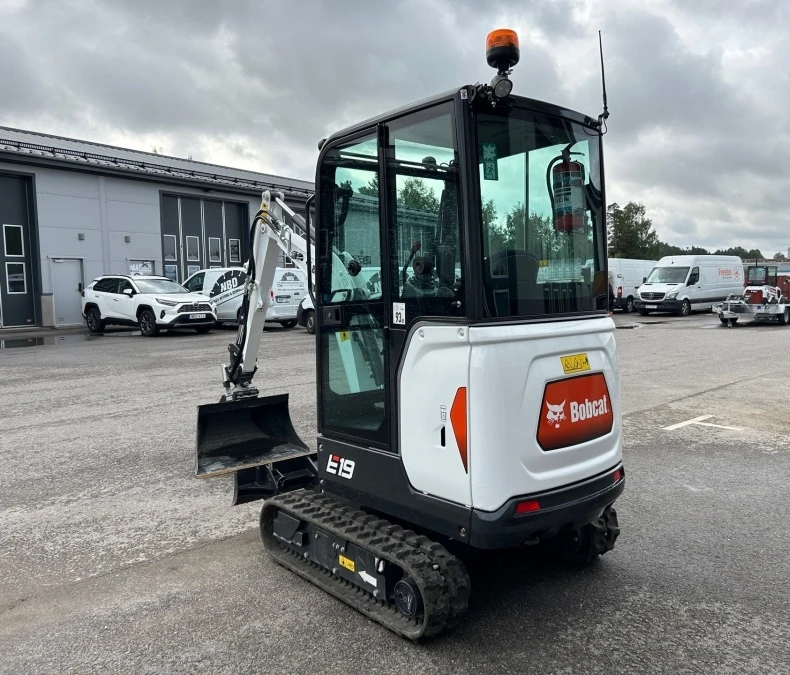 Багер Bobcat E19 - 7000 Eur, снимка 7 - Индустриална техника - 54957250