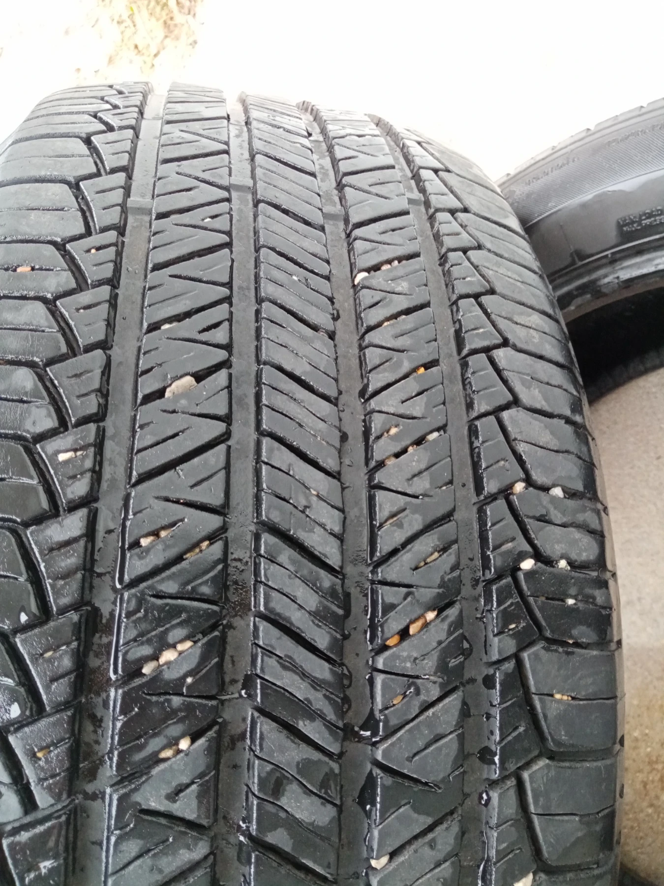 Гуми Летни 255/55R18, снимка 2 - Гуми и джанти - 55437062