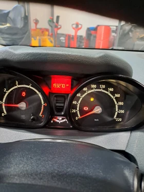 Ford Fiesta 1.2, снимка 10