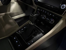Skoda Superb L&K 4x4 , снимка 10