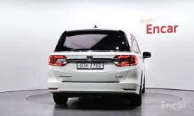 Honda Odyssey DISTRONIC / ОБДУХВАНЕ / ПОДГРЕВИ / ШИБИДАХ / TV, снимка 4