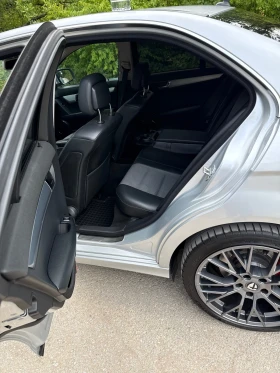 Mercedes-Benz C 220, снимка 9