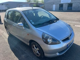 Обява за продажба на Honda Jazz 1.3i AUTOMATIC ~2 499 лв. - изображение 2