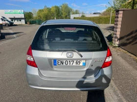 Обява за продажба на Honda Jazz 1.3i AUTOMATIC ~2 499 лв. - изображение 4