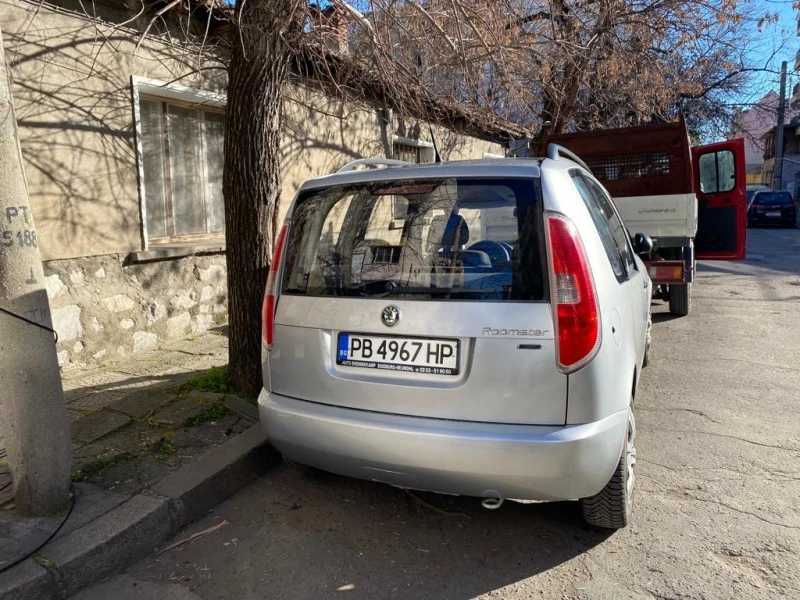 Skoda Roomster, снимка 2 - Автомобили и джипове - 47360891