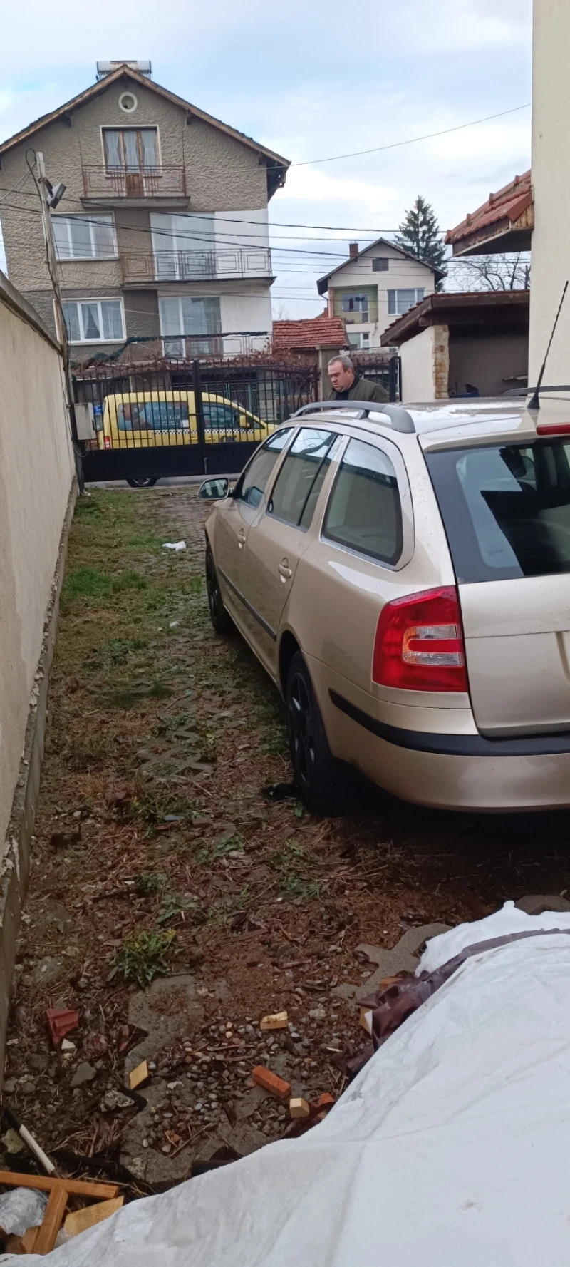 Skoda Octavia 1.6бензин 102кс, снимка 6 - Автомобили и джипове - 48290706