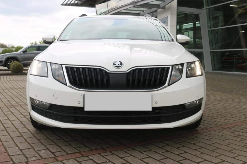 Skoda Octavia 2.0TDI, 150.DSG7, снимка 10 - Автомобили и джипове - 47011858