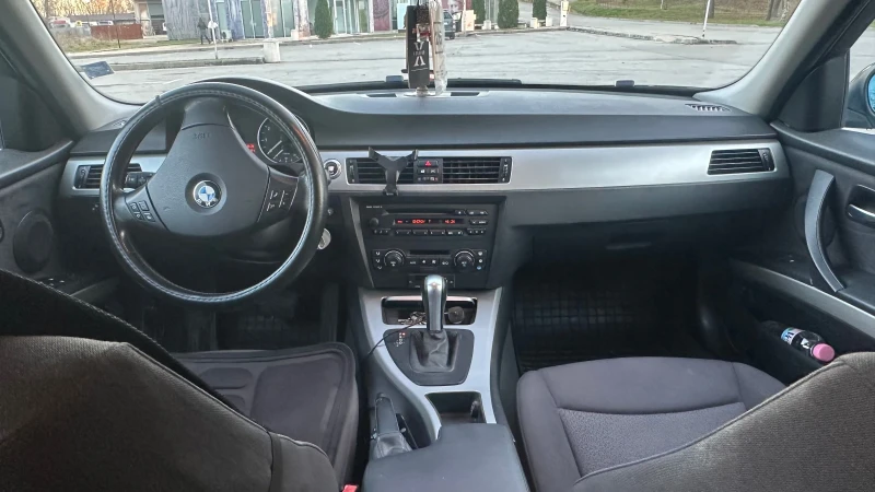 BMW 320 E91 , снимка 7 - Автомобили и джипове - 48292947