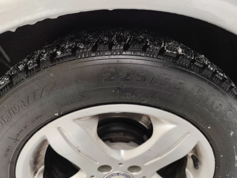 Mercedes-Benz E 270 2.7 CDI !АВТОМАТИК!* КЛИМАТРОНИК* !ТОП!!, снимка 16 - Автомобили и джипове - 53065530