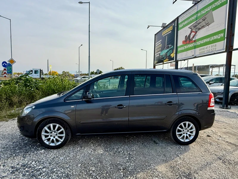 Opel Zafira 1.7CDTI, снимка 8 - Автомобили и джипове - 52041361
