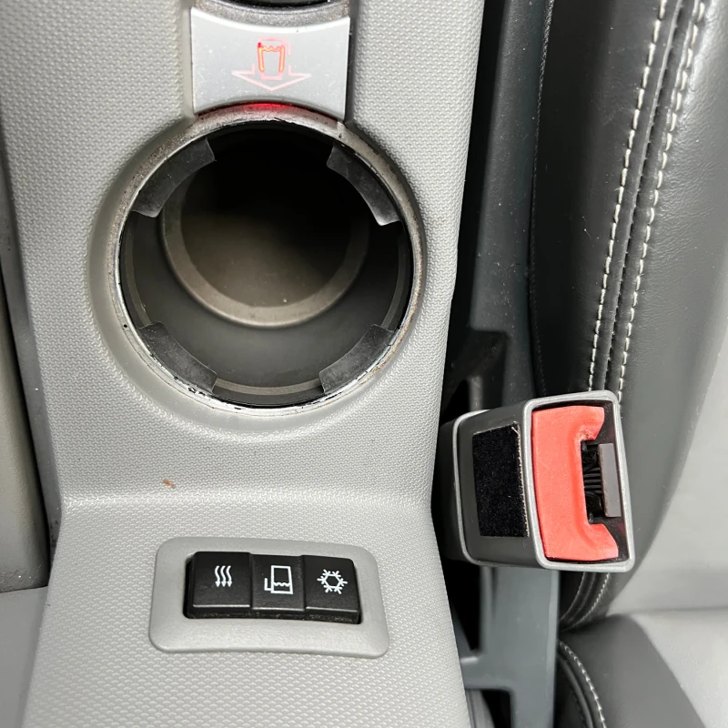 Chrysler Sebring, снимка 12 - Автомобили и джипове - 52207740