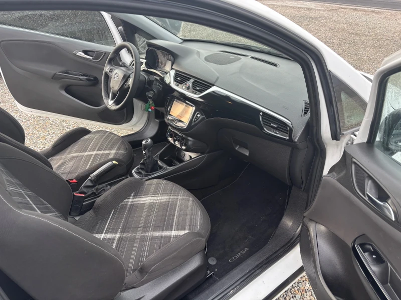 Opel Corsa, снимка 12 - Автомобили и джипове - 52657426