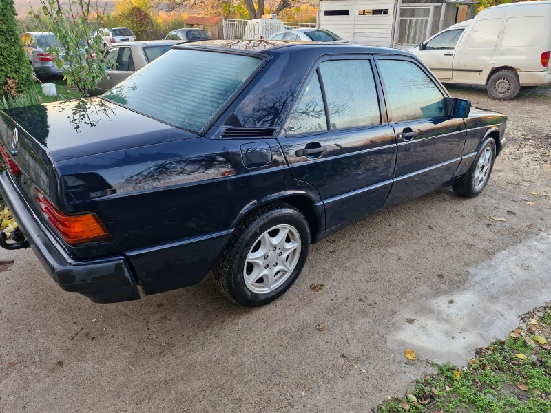 Mercedes-Benz 190 1.8i, снимка 4 - Автомобили и джипове - 53053910