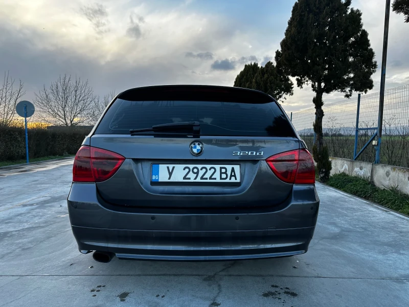 BMW 320 АВТОМАТ/ТЕМПОМАТ/ПАРКТРОНИК, снимка 6 - Автомобили и джипове - 53329031