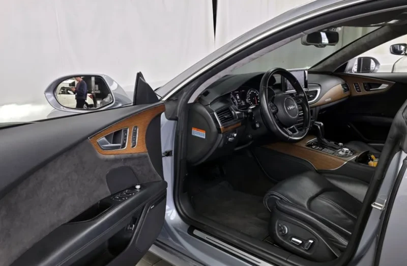 Audi A7 * АвтоКредит* Цена до БГ* , снимка 7 - Автомобили и джипове - 53471843