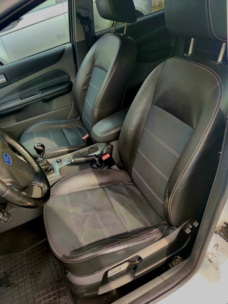 Ford Focus TITANIUM 2.0 TDCI 136 h.p, снимка 13 - Автомобили и джипове - 53599640