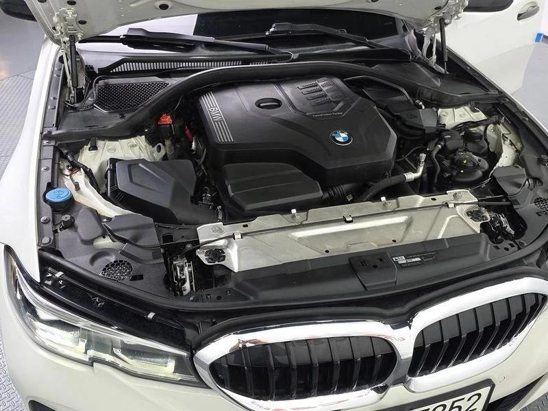 BMW 330 330i M Sport| 255к.с.| ВКЛ.ТЕХНОТЕСТ, снимка 6 - Автомобили и джипове - 55642257