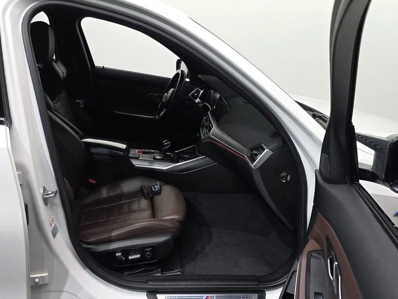 BMW 330 330i M Sport| 255к.с.| ВКЛ.ТЕХНОТЕСТ, снимка 11 - Автомобили и джипове - 55642257