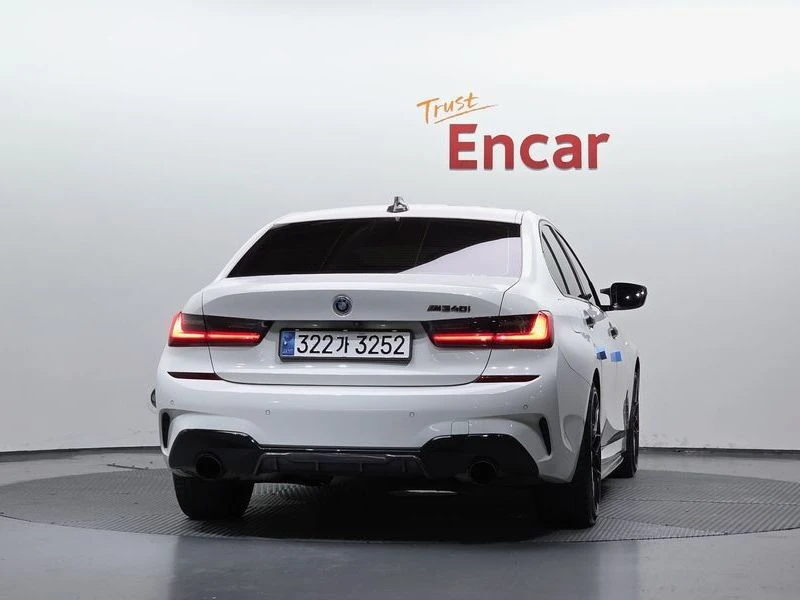 BMW 330 330i M Sport| 255к.с.| ВКЛ.ТЕХНОТЕСТ, снимка 4 - Автомобили и джипове - 55642257
