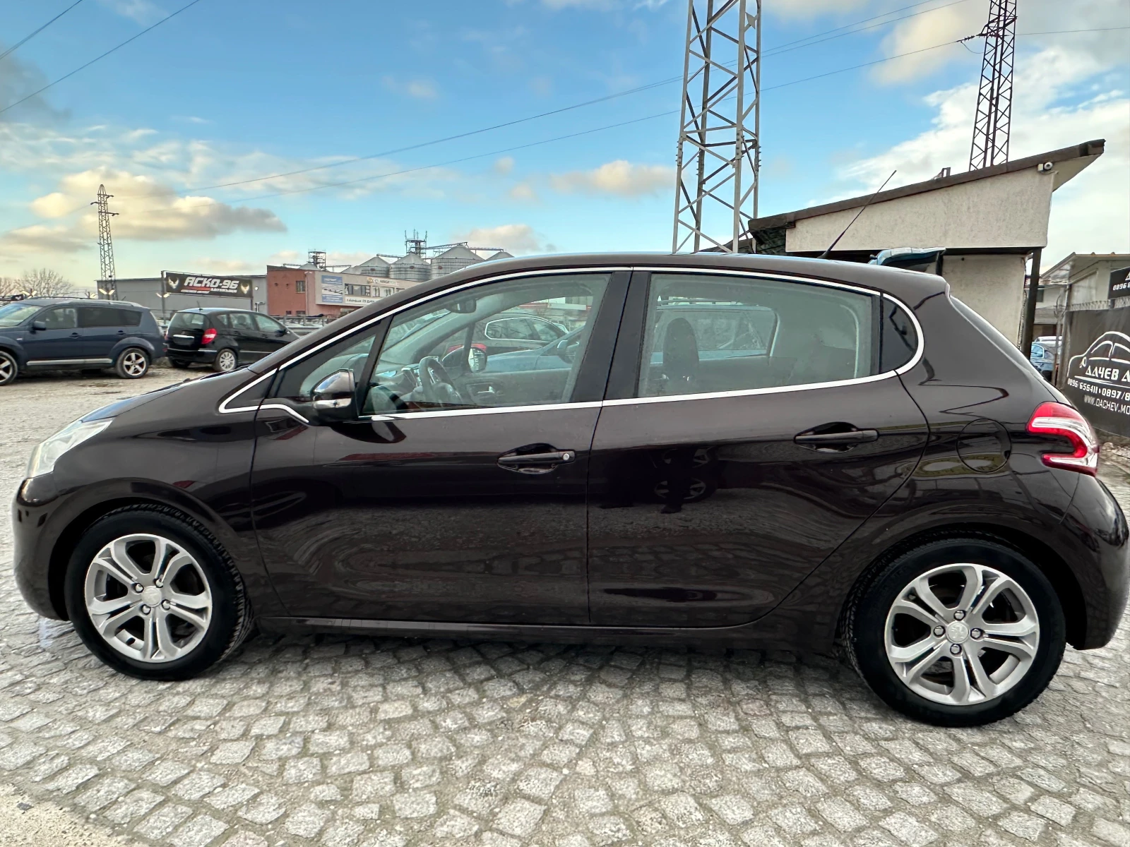 Peugeot 208 1.6 E-HDI#EURO 5#LED#КЛИМАТРОНИК#КРУИЗКОНТРОЛ - изображение 2