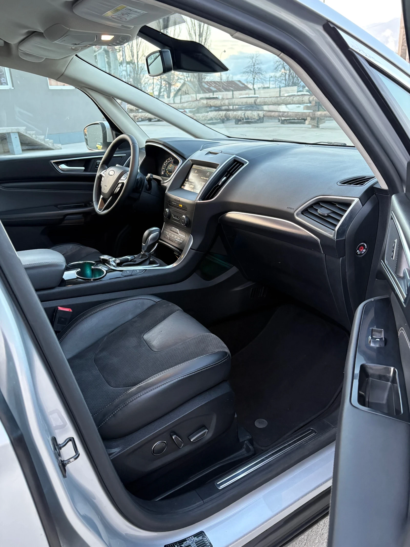 Ford S-Max Titanium 2.0diesel 180 Euro 6 Automatic Full Ext | Mobile.bg   15