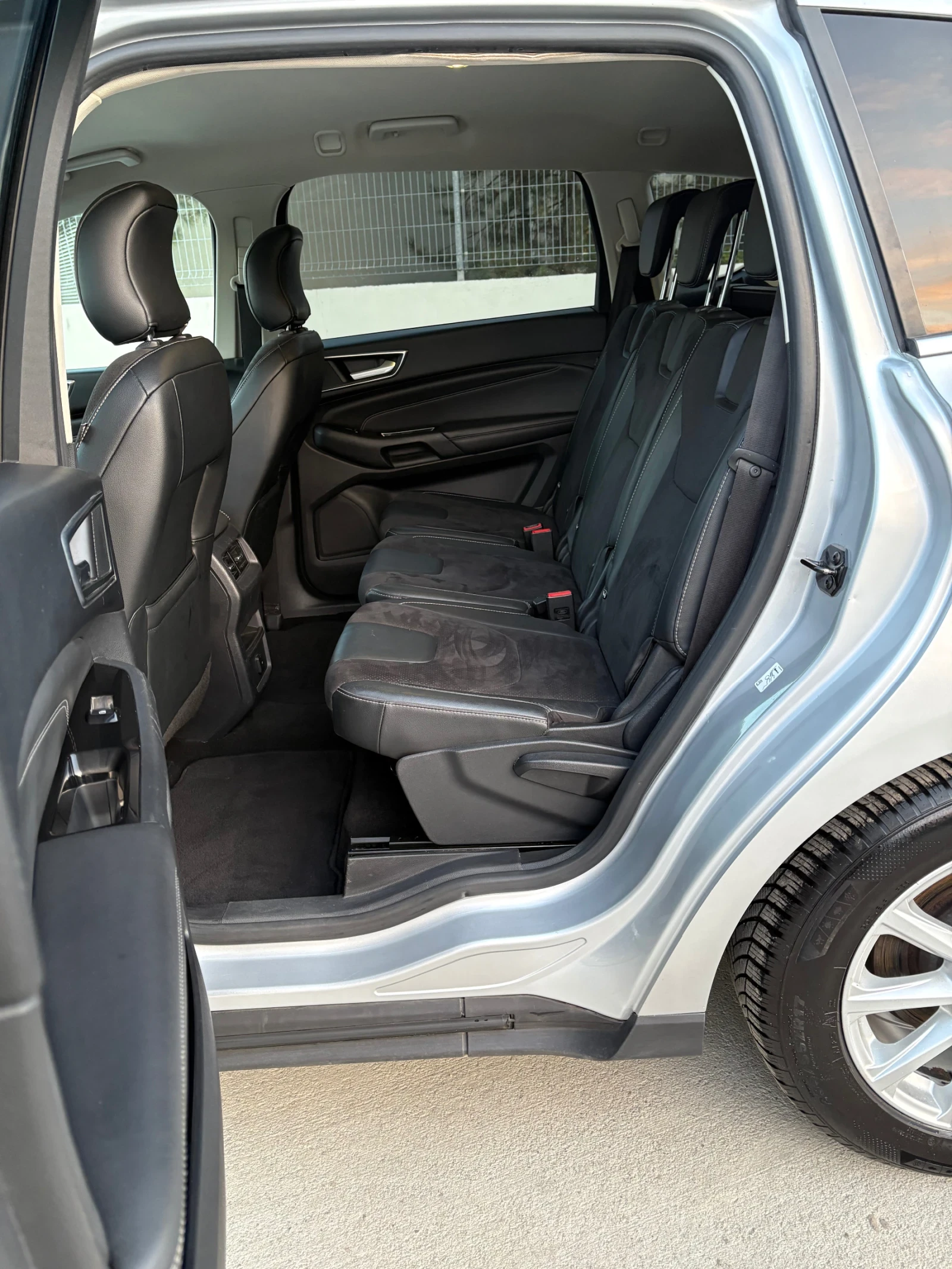 Ford S-Max Titanium 2.0diesel 180 Euro 6 Automatic Full Ext | Mobile.bg   16