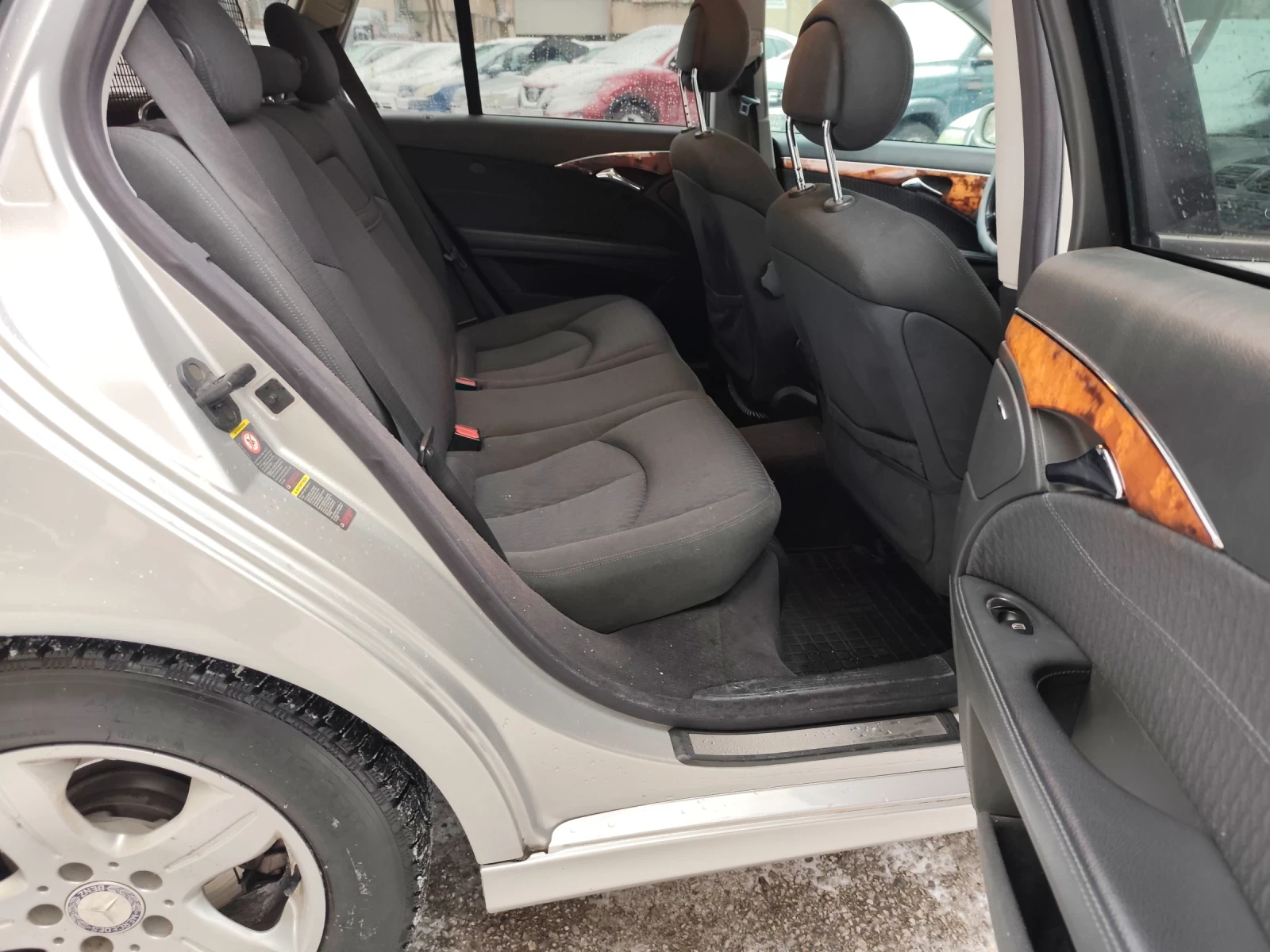 Mercedes-Benz E 270 2.7 CDI !���������!* �����������* !���!! | Mobile.bg � ����������� 12