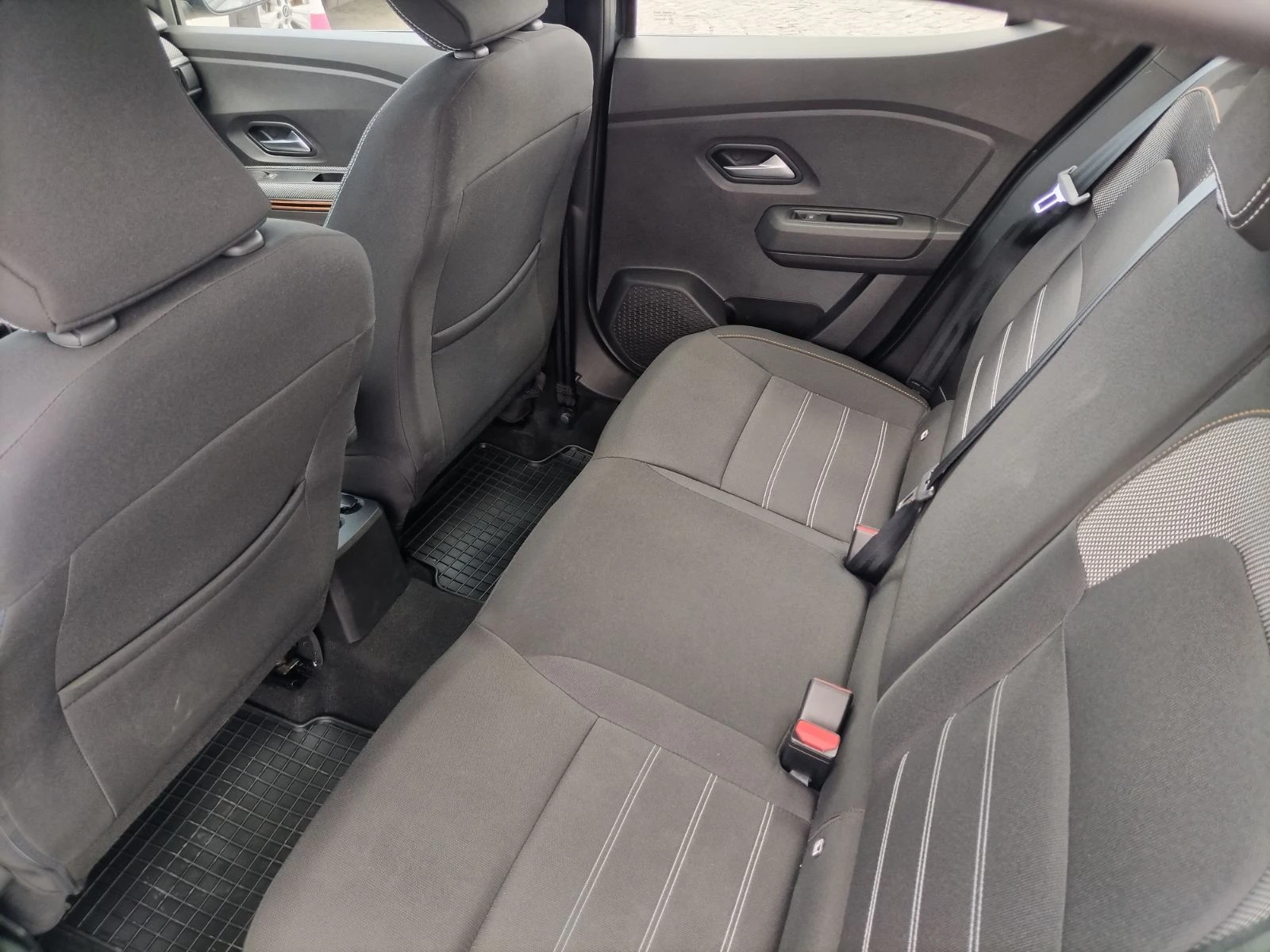 Dacia Sandero Stepway/1.0TCe/90.. | Mobile.bg   12