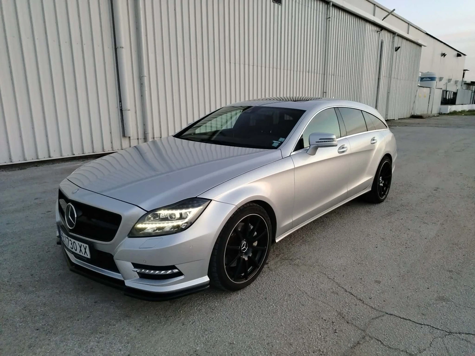 Mercedes-Benz CLS 350 AMG DISTRONIC MEMORY PODGREV 7G+ Harman+ Blind Spo, снимка 5 - Автомобили и джипове - 52852878