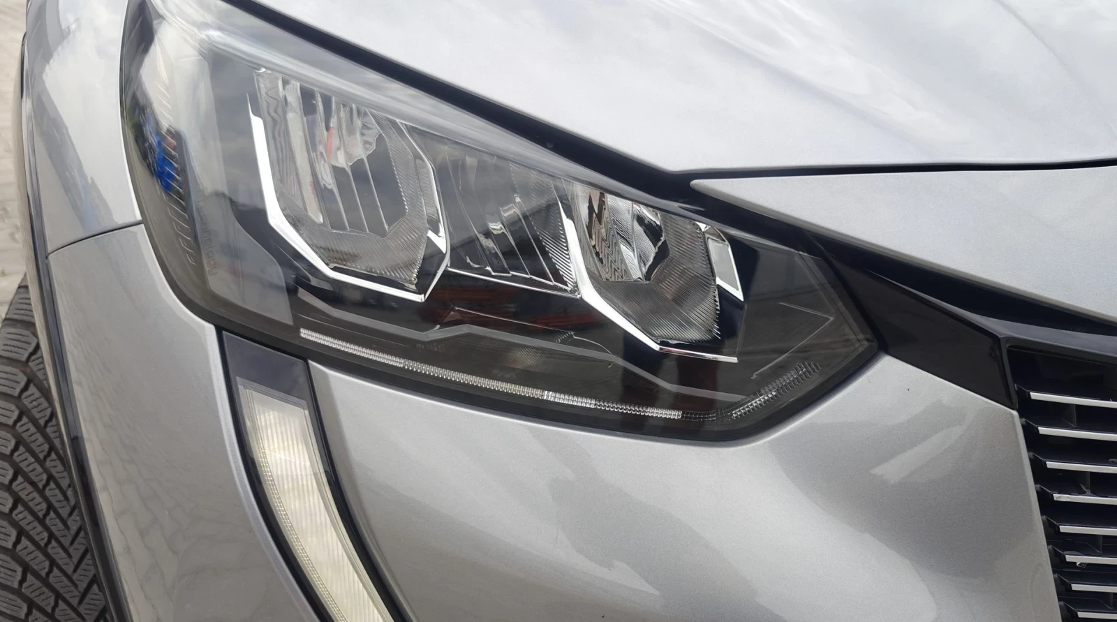 Peugeot 208 EV/Allure/136hp/50kwh/360 cam/SOH 97%/CarVertical | Mobile.bg   15