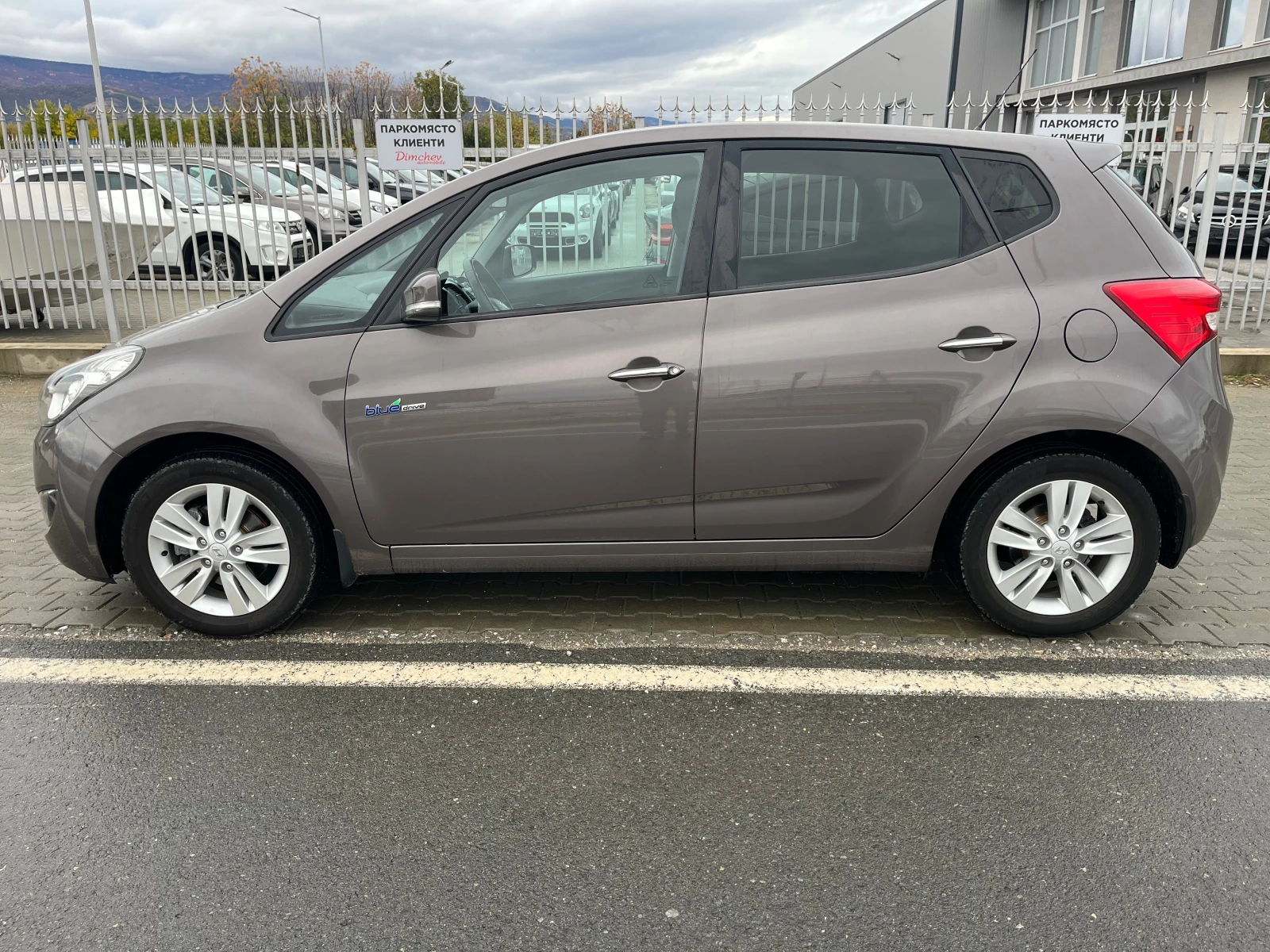 Hyundai Ix20 1.6 i - изображение 3