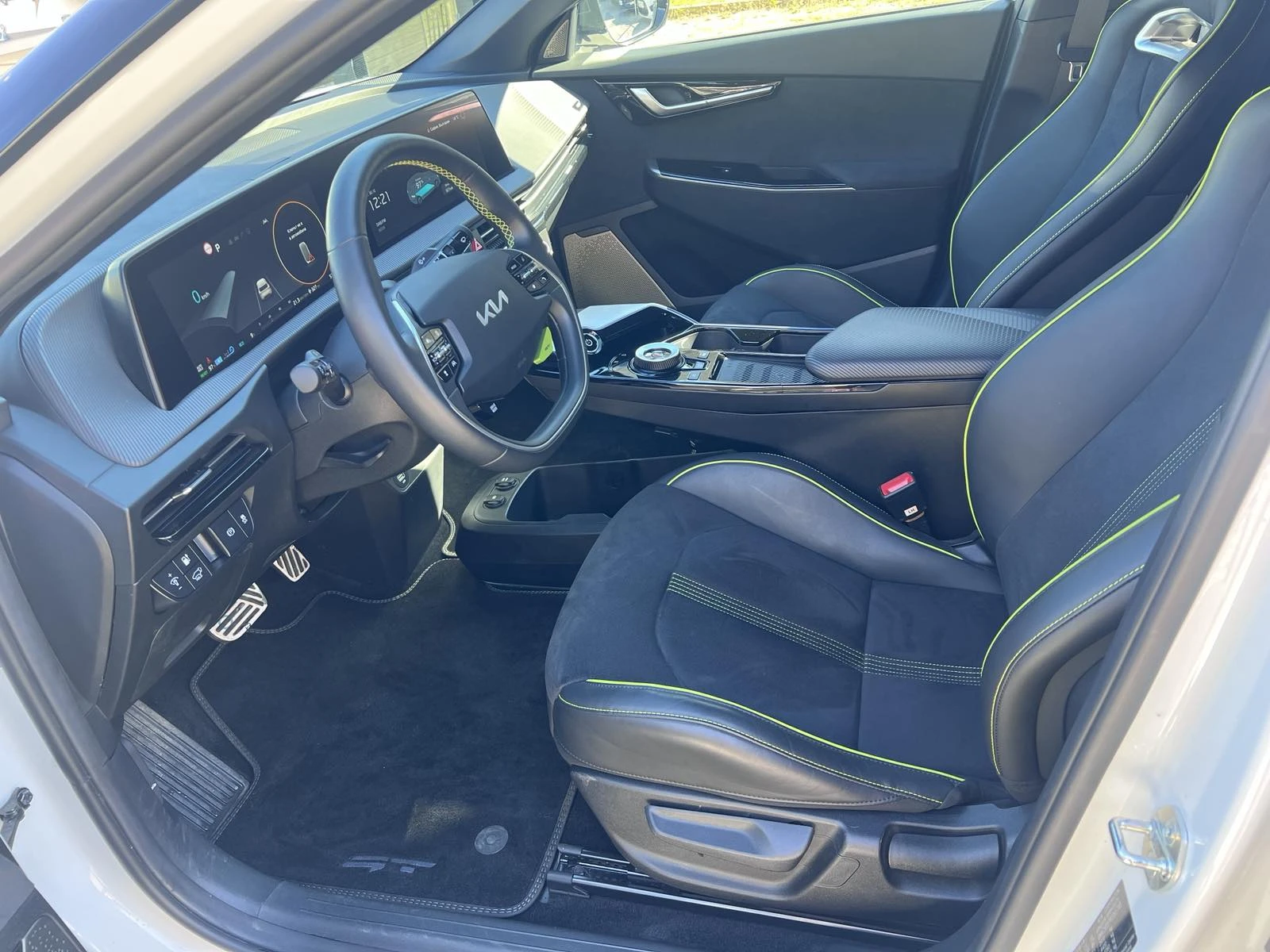Kia EV6 GT - изображение 9
