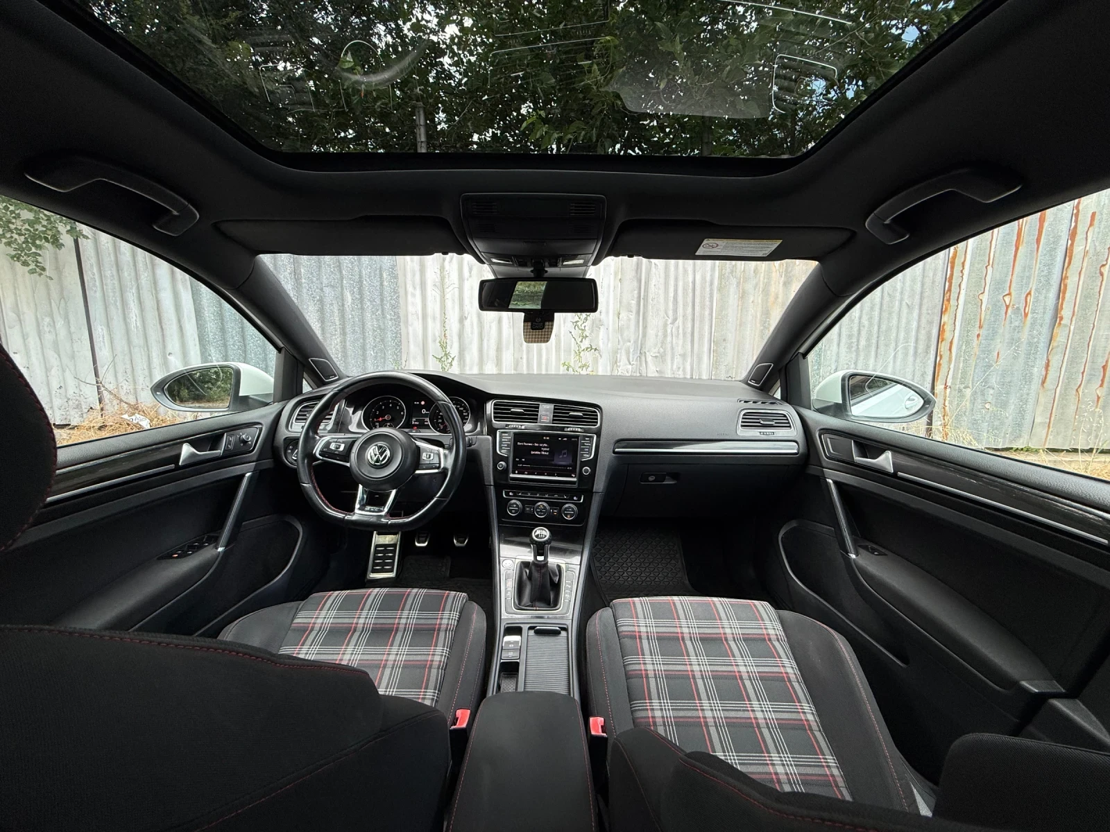 VW Golf 7 GTI Performance, снимка 10 - Автомобили и джипове - 52352389