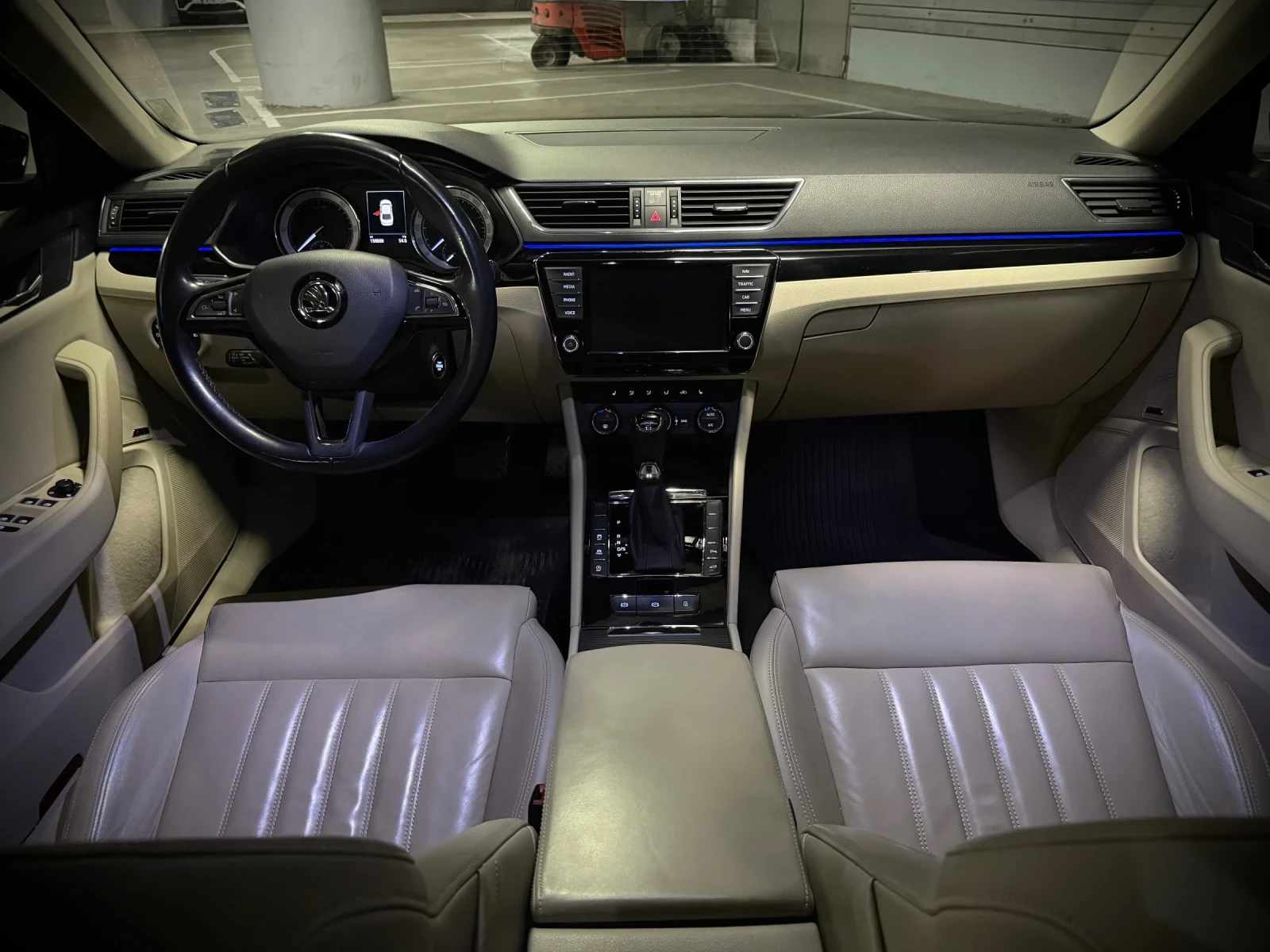 Skoda Octavia L&K 4x4  | Mobile.bg   8