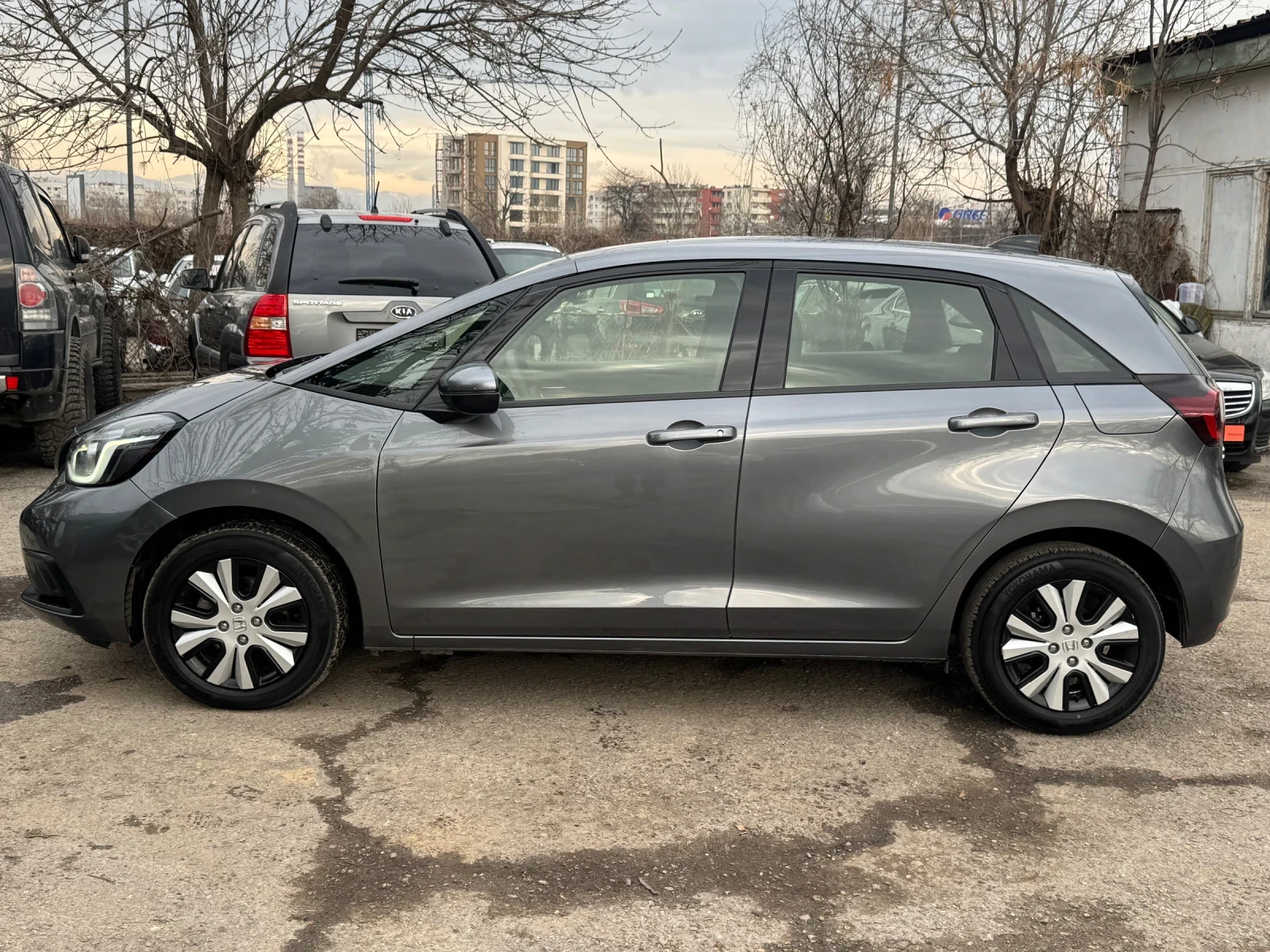 Honda Jazz Нов Автомобил! 17.867км! - изображение 8