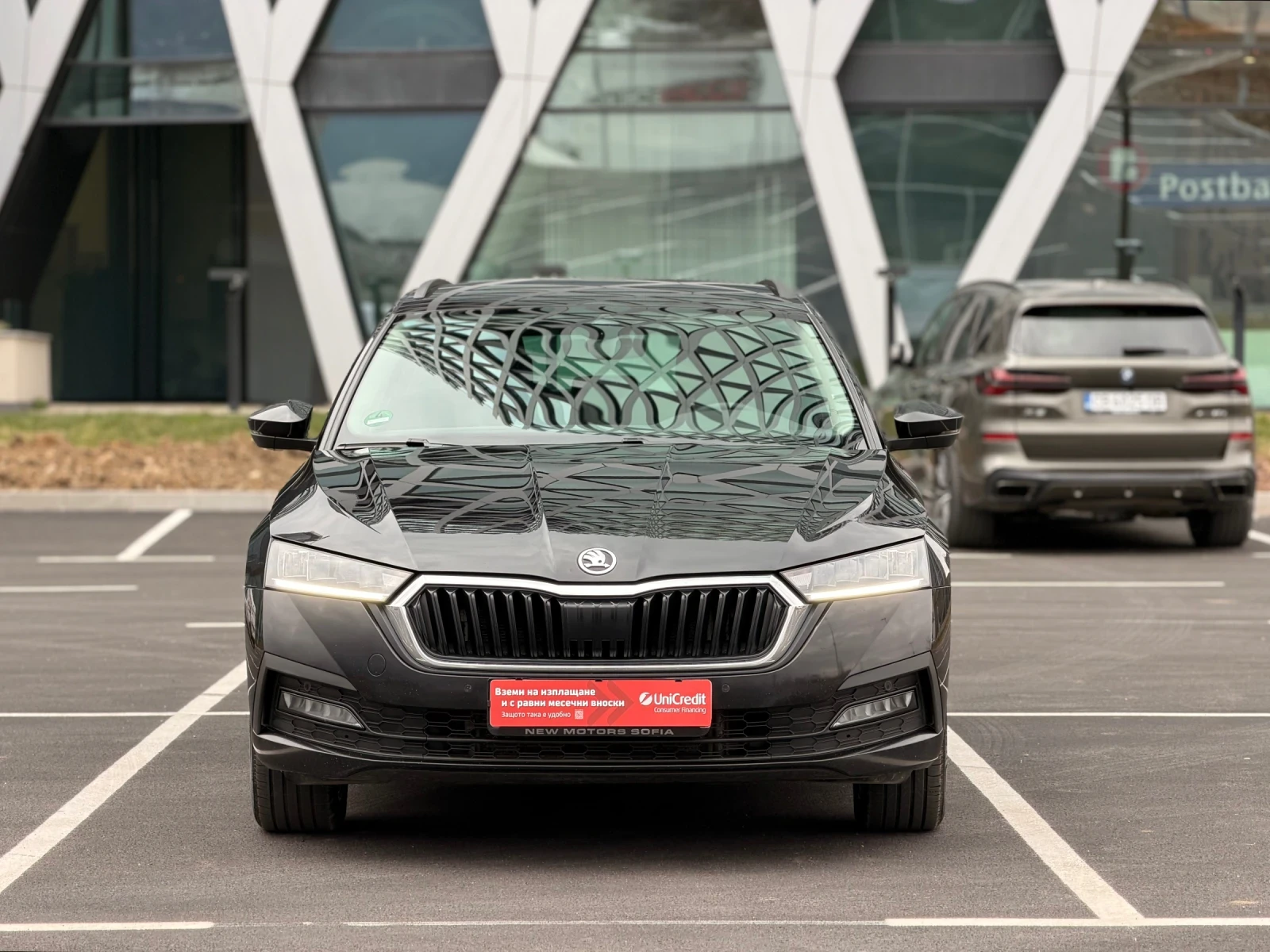 Skoda Octavia 2.0TDi-Лизинг през Уникредит , снимка 2 - Автомобили и джипове - 53537822