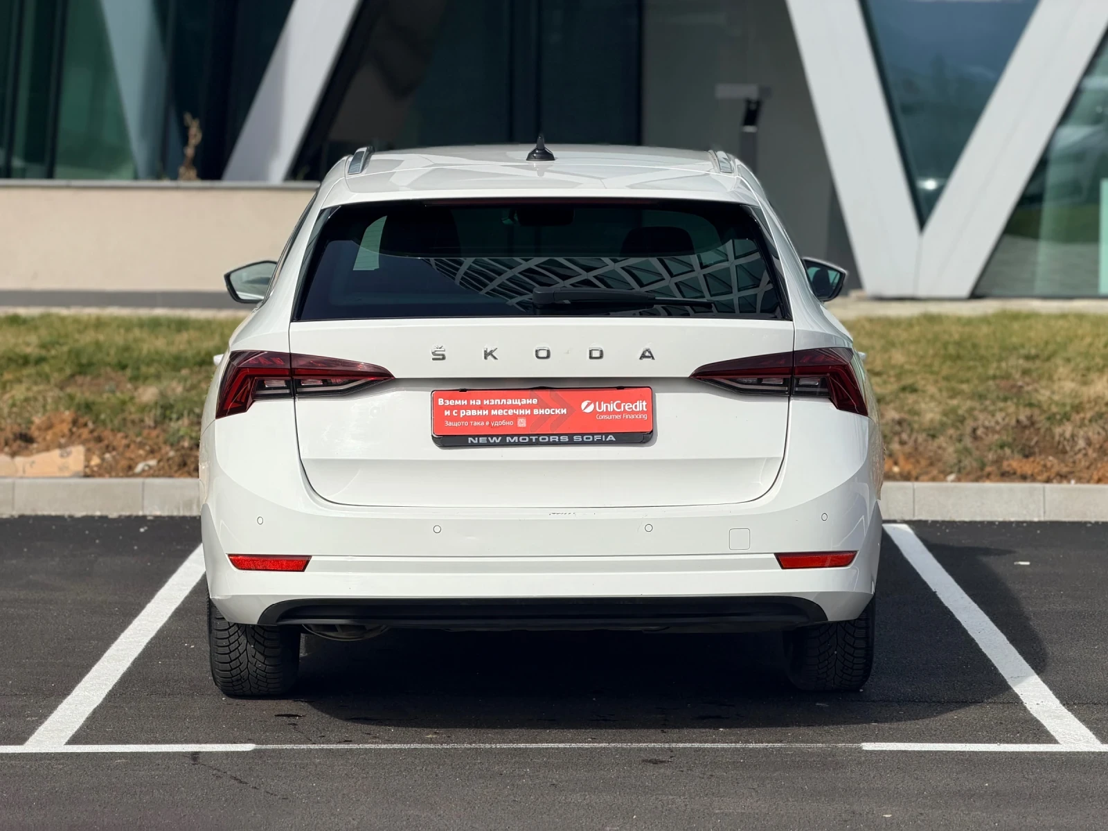 Skoda Octavia 2.0TDi-Лизинг през Уникредит  - изображение 7